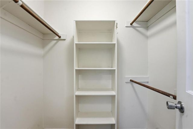 5118 N Monroe Avenue, Kansas City, MO 64119