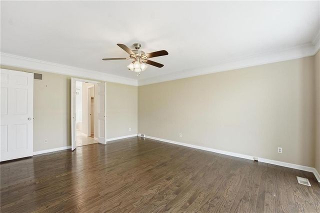 5118 N Monroe Avenue, Kansas City, MO 64119