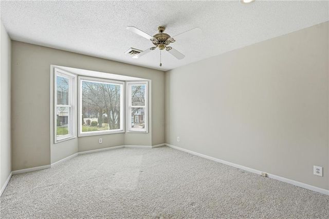 5118 N Monroe Avenue, Kansas City, MO 64119