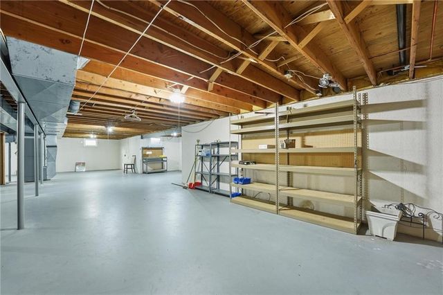 5118 N Monroe Avenue, Kansas City, MO 64119