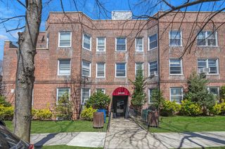 141-45 78th Road 3A, Kew Garden Hills, NY 11367
