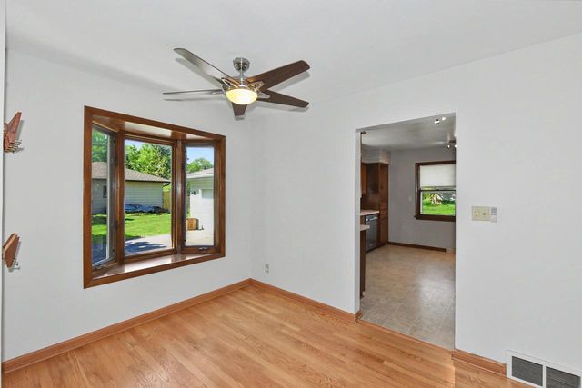 3633 158th STREET, New Berlin, WI 53151