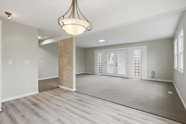 115 DEER Trail, Council Bluffs, IA 51503