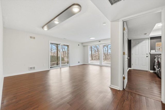 115 DEER Trail, Council Bluffs, IA 51503