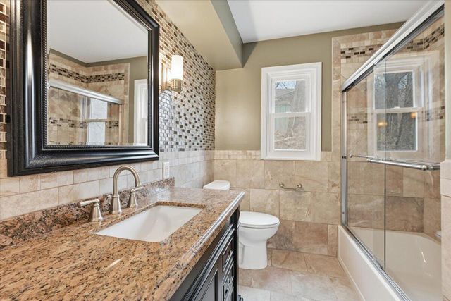 115 DEER Trail, Council Bluffs, IA 51503