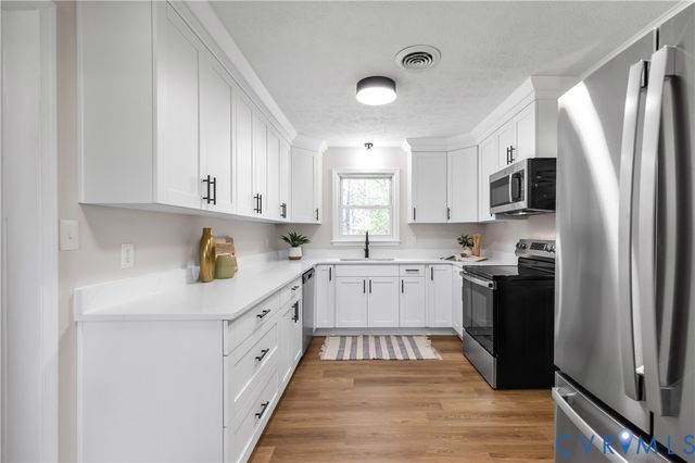 15500 Prince George Dr, Disputanta, VA 23842