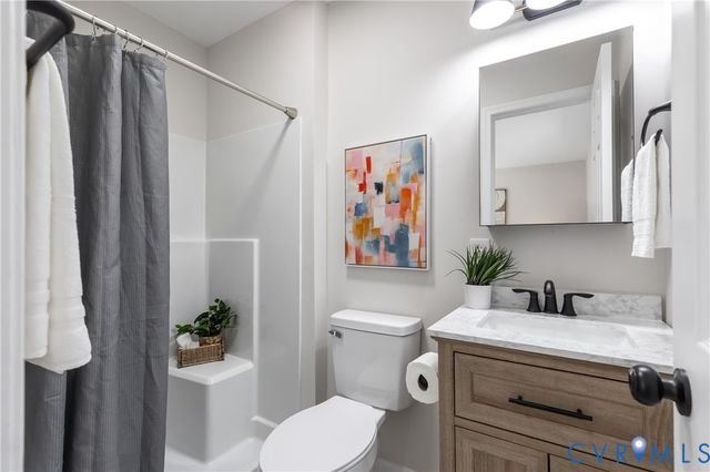 15500 Prince George Dr, Disputanta, VA 23842