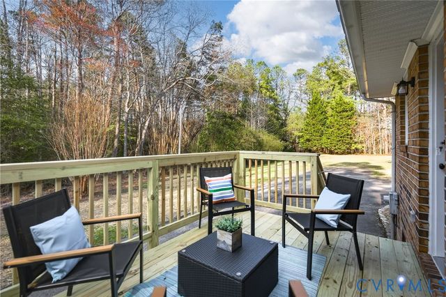 15500 Prince George Dr, Disputanta, VA 23842