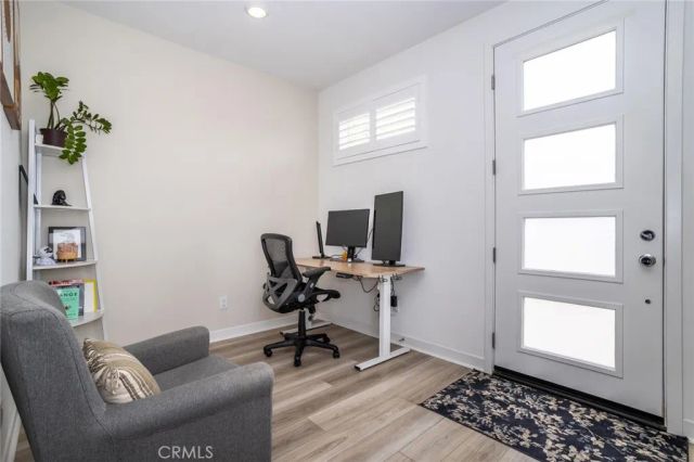 27562 Sparrow Court, Valencia, CA 91381