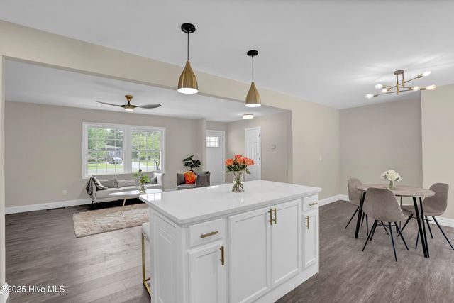 138 Navaho Trail, Wilmington, NC 28409
