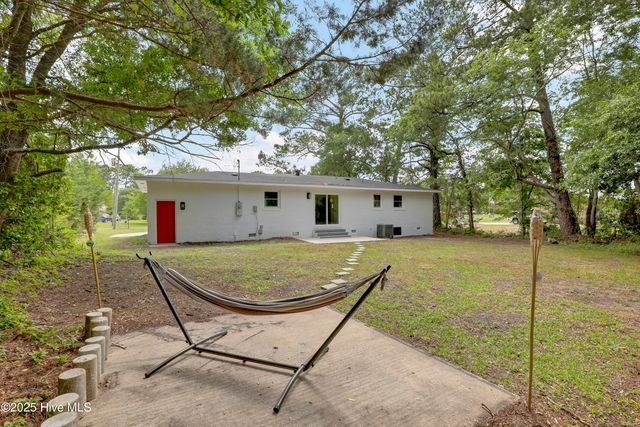 138 Navaho Trail, Wilmington, NC 28409