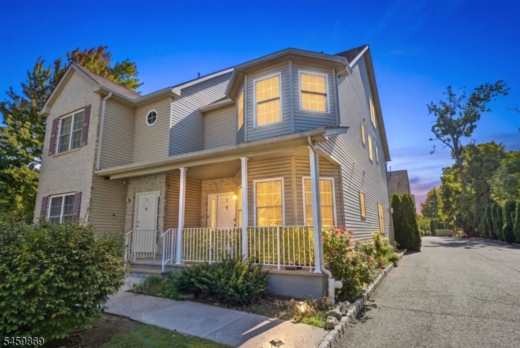 708 E Front St 2, Plainfield City, NJ 07062 — photo 2