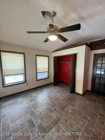 108 Division Street, Eaton Rapids, MI 48827