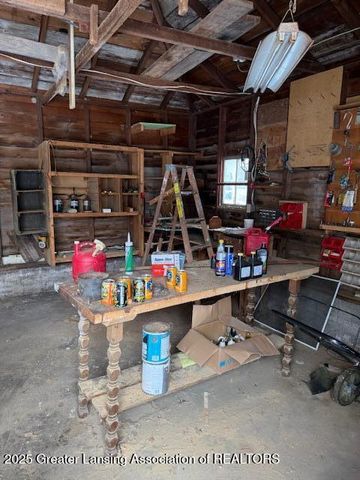 108 Division Street, Eaton Rapids, MI 48827