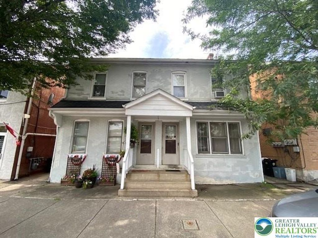 569 Chestnut Street, Emmaus Boro, PA 18049