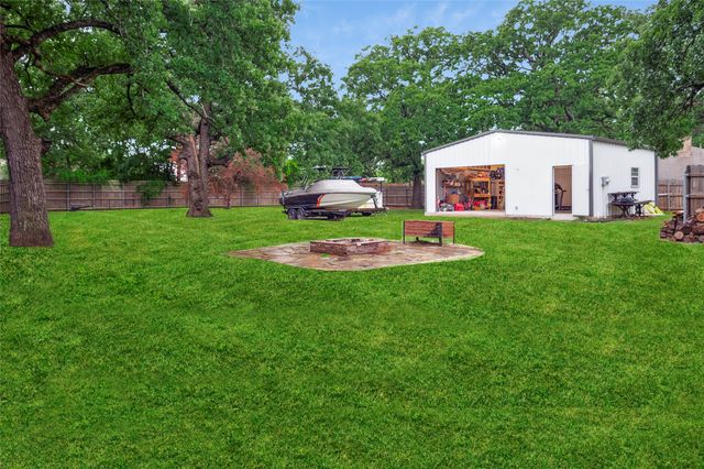 3608 Lynchburg Drive, Corinth, TX 76208