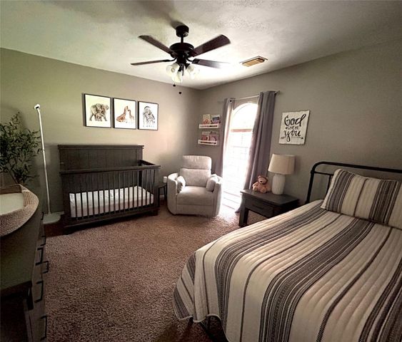 4905 Archway Drive, La Porte, TX 77571