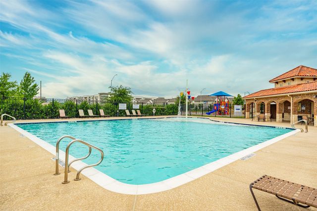 2504 Maple Stream Drive, Fort Worth, TX 76177