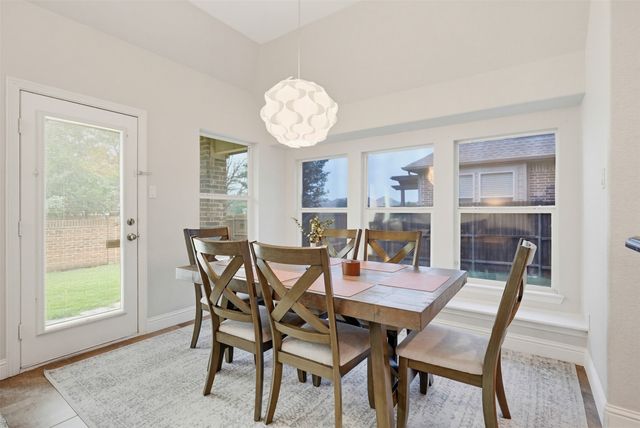 2504 Maple Stream Drive, Fort Worth, TX 76177