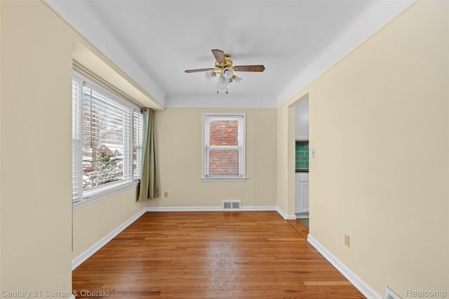 2420 N Connecticut Avenue, Royal Oak, MI 48073