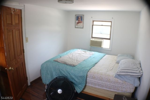 84 Roosevelt Ave, Butler Boro, NJ 07405