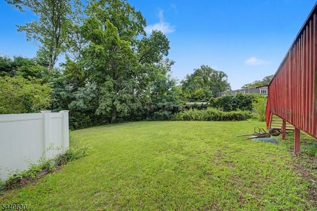 84 Roosevelt Ave, Butler Boro, NJ 07405