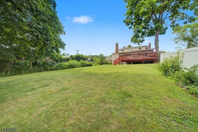 84 Roosevelt Ave, Butler Boro, NJ 07405