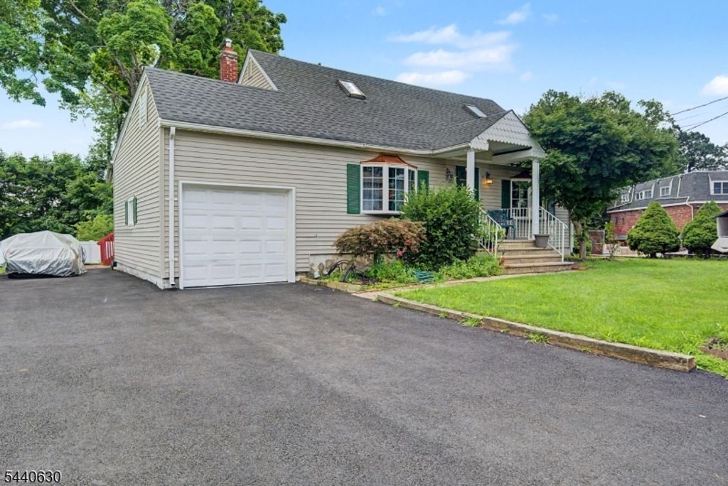84 Roosevelt Ave, Butler Boro, NJ 07405 — photo 3