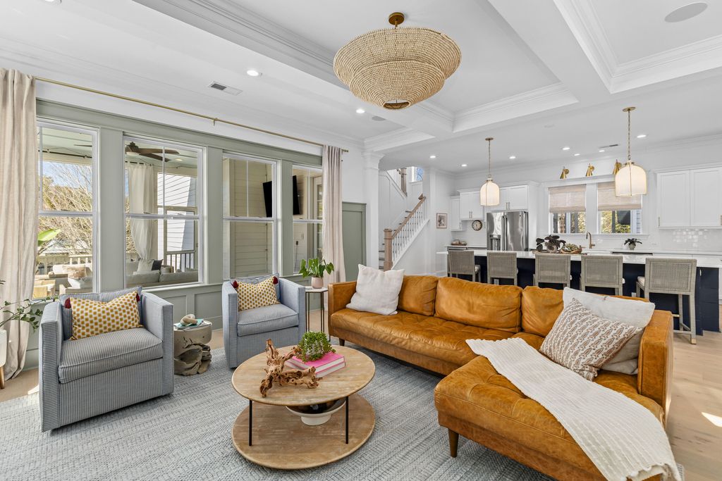 Image 16 of property listing at 2421 Louisville Street, Charleston, SC 29492