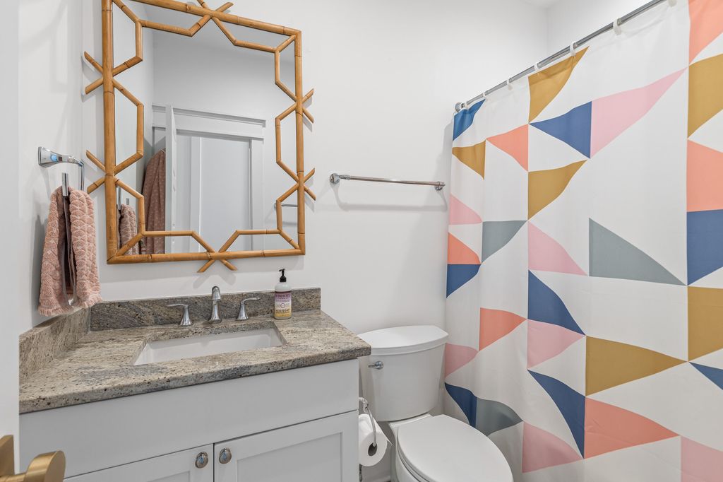 Image 26 of property listing at 2421 Louisville Street, Charleston, SC 29492