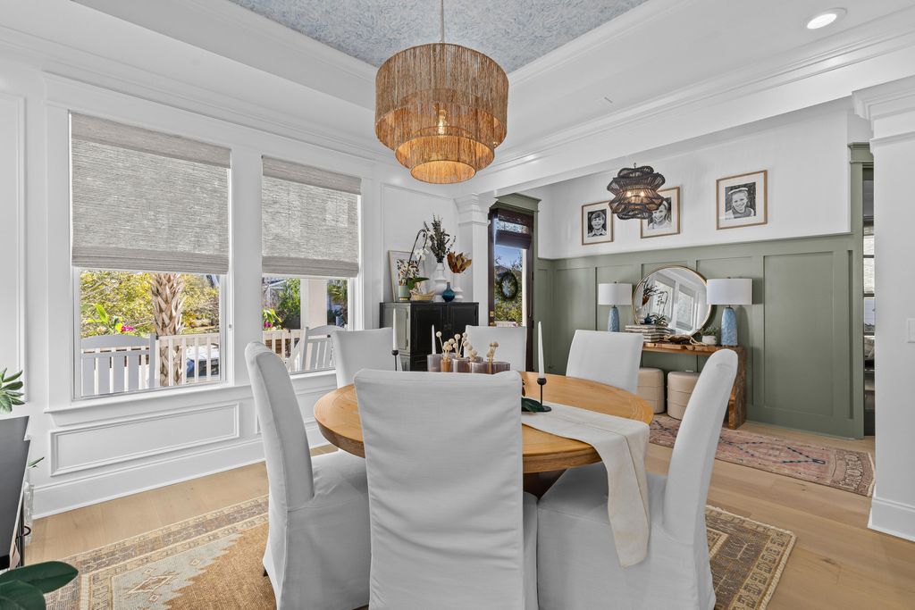 Image 6 of property listing at 2421 Louisville Street, Charleston, SC 29492