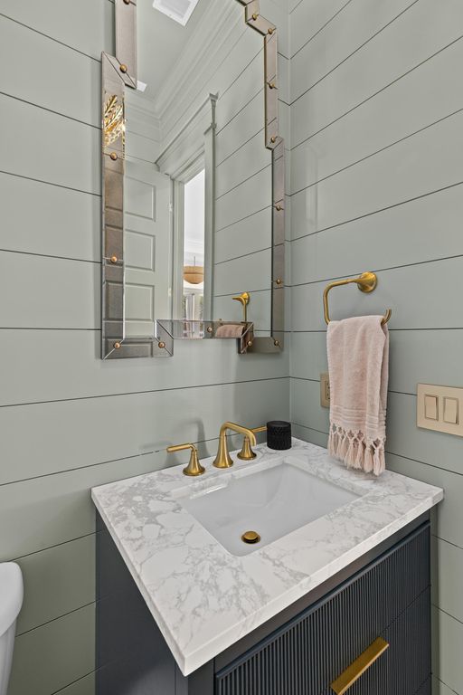 Image 9 of property listing at 2421 Louisville Street, Charleston, SC 29492