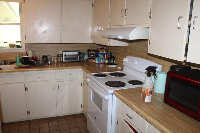 1306 Alamo ST, San Marcos, TX 78666