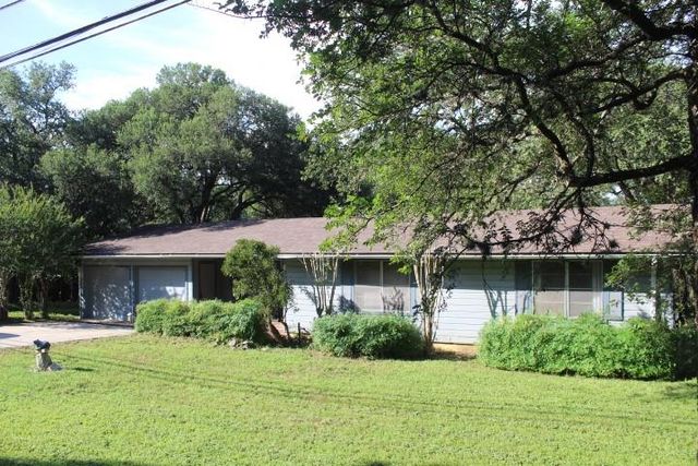 1306 Alamo ST, San Marcos, TX 78666