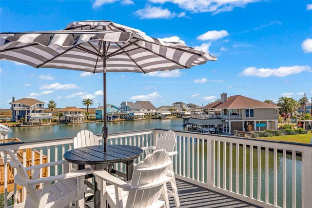 16529 Tampico Way, Jamaica Beach, TX 77554