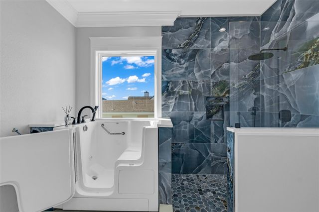 16529 Tampico Way, Jamaica Beach, TX 77554