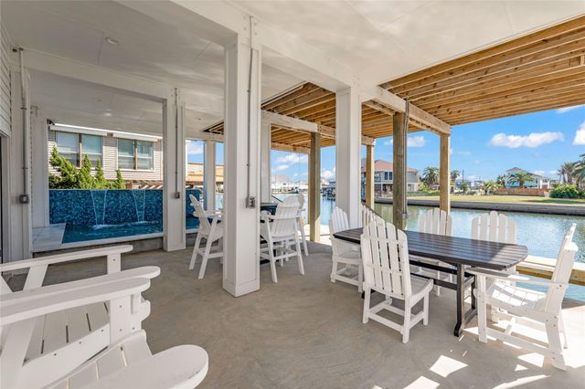 16529 Tampico Way, Jamaica Beach, TX 77554