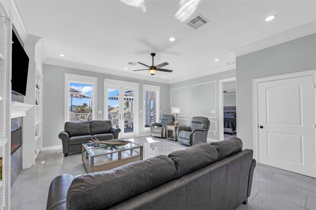 16529 Tampico Way, Jamaica Beach, TX 77554