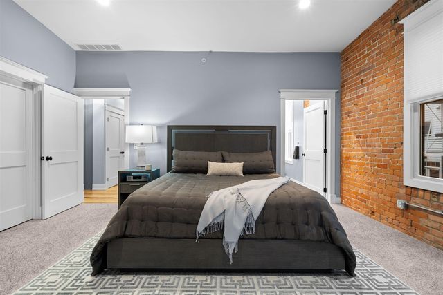 111 W Kingsley Street, Ann Arbor, MI 48103