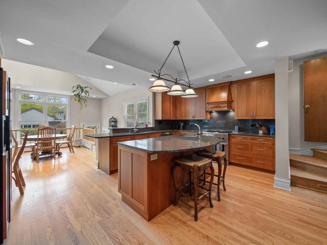 1115 Forest Avenue, Wilmette, IL 60091