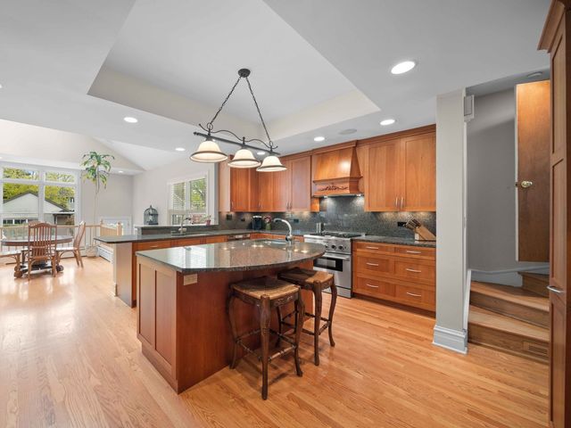 1115 Forest Avenue, Wilmette, IL 60091