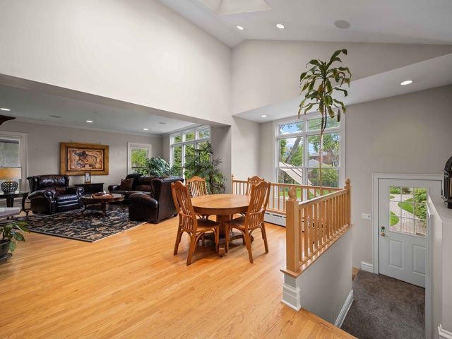 1115 Forest Avenue, Wilmette, IL 60091