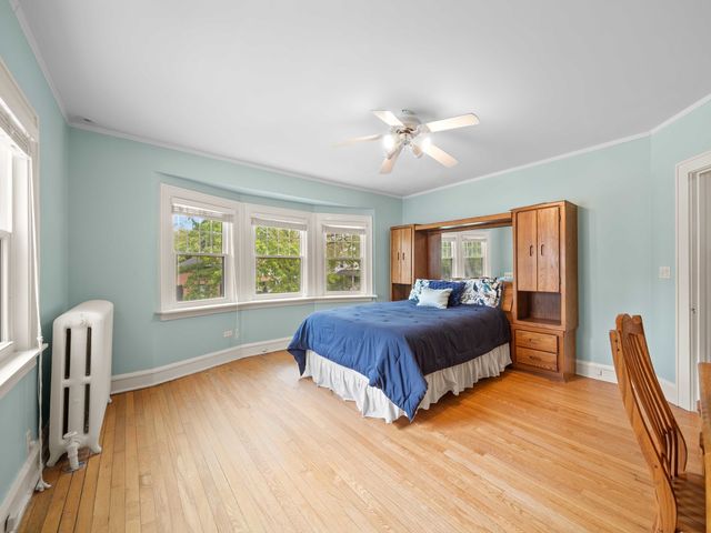 1115 Forest Avenue, Wilmette, IL 60091