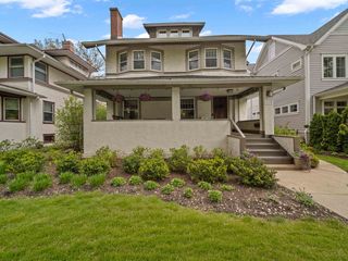 1115 Forest Avenue, Wilmette, IL 60091