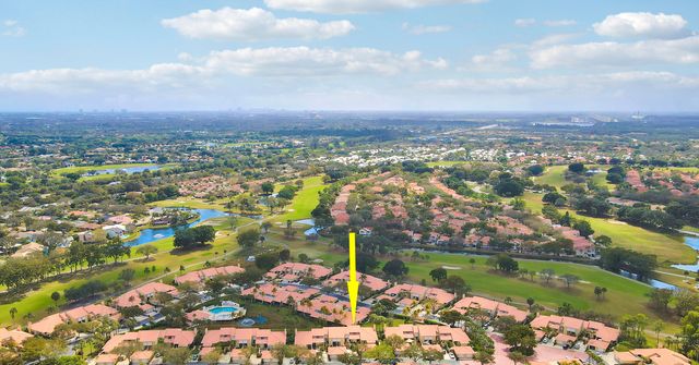 127 Old Meadow Way, Palm Beach Gardens, FL 33418