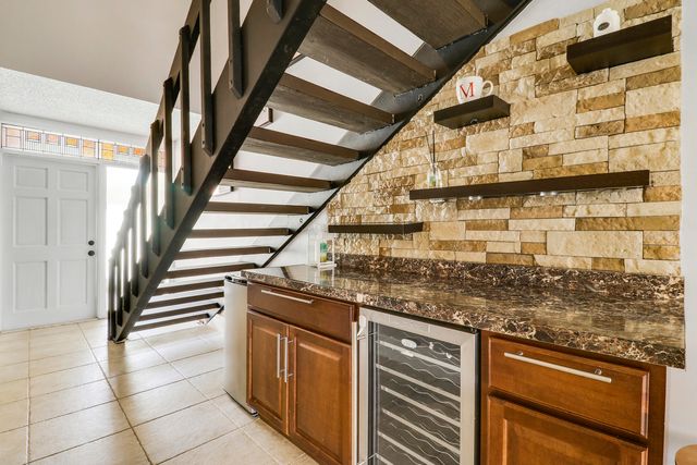 127 Old Meadow Way, Palm Beach Gardens, FL 33418