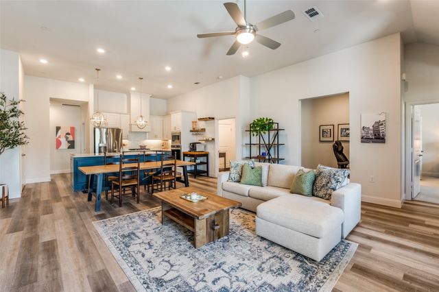 3851 Sand Lily Lane, Prosper, TX 75078