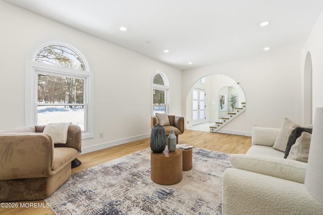 20 Overlook Drive, Jackson, NJ 08527