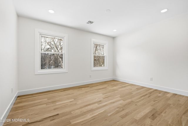 20 Overlook Drive, Jackson, NJ 08527