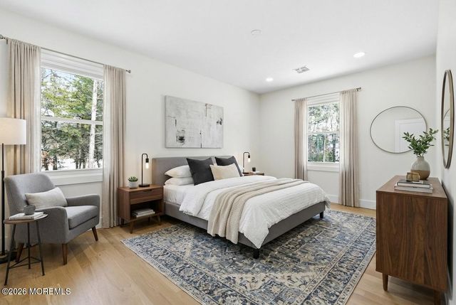 20 Overlook Drive, Jackson, NJ 08527